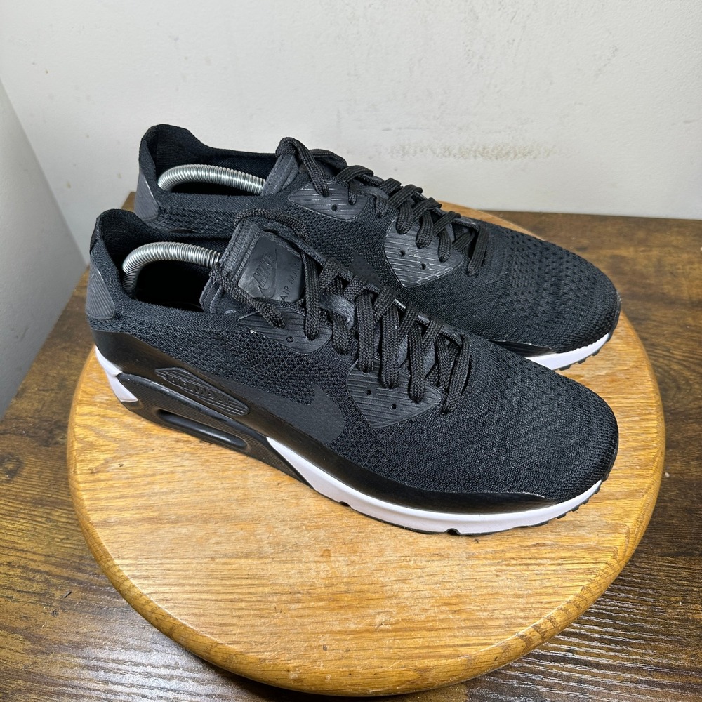 Nike Air Max 90 Ultra 2.0 Flyknit Mens Black White Sneakers 875943-004 Size 11